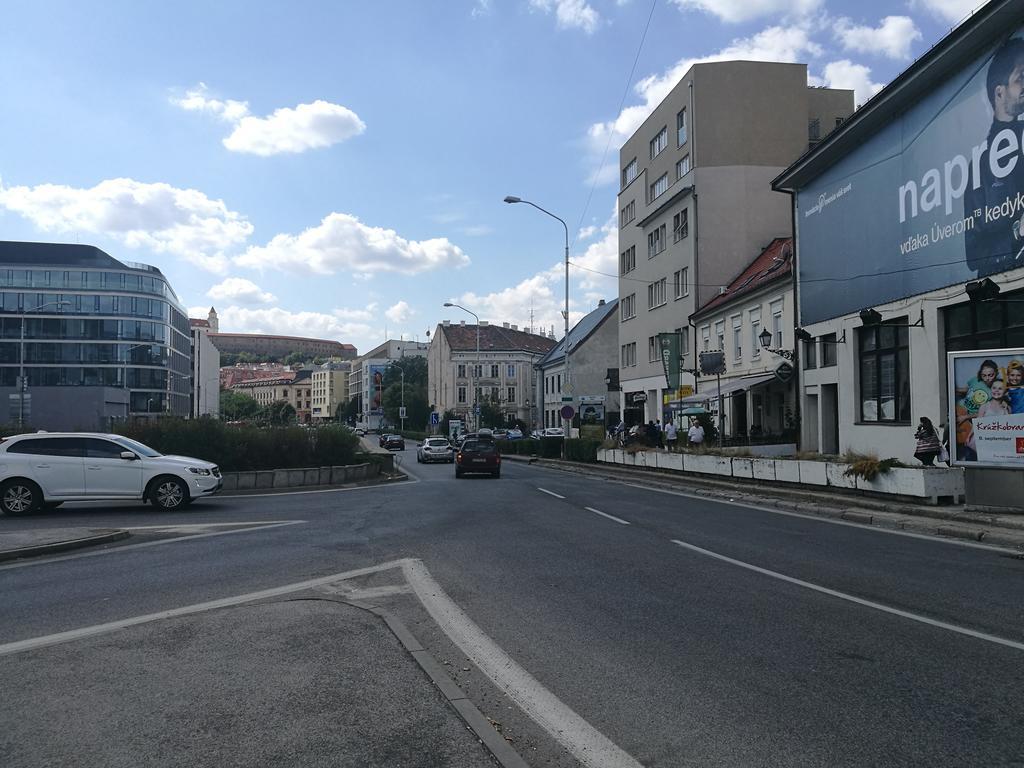 Maximilian Apartman *